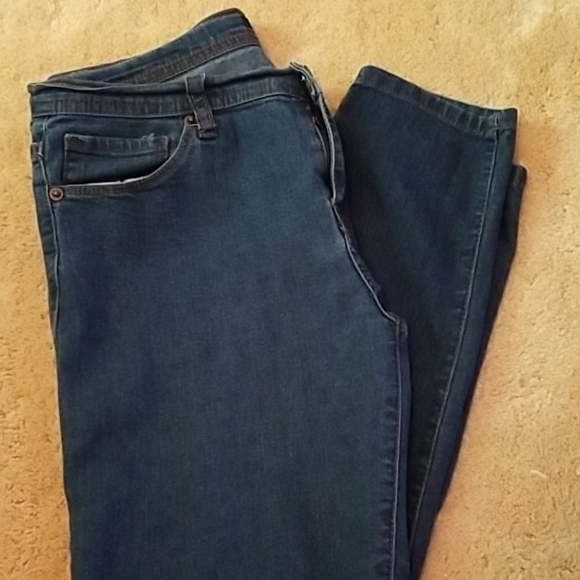 Jeans - Picture 3 of 3